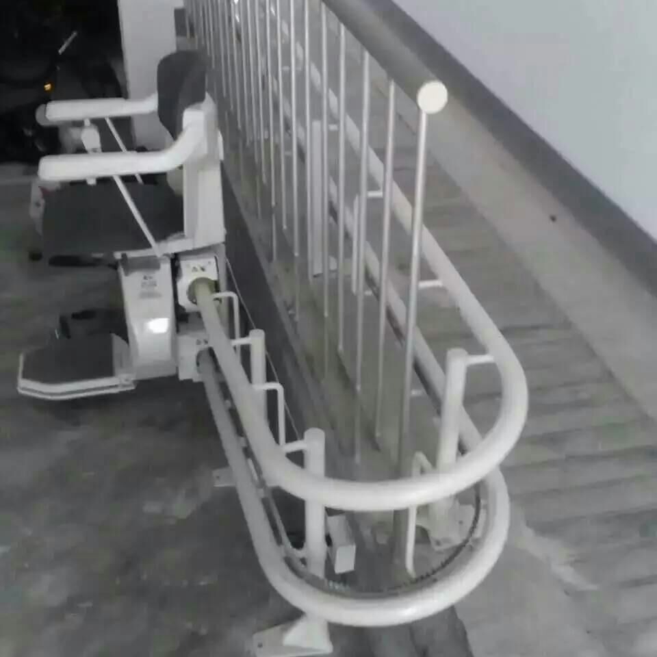 楼道座椅式平台定制 随州市斜挂升降椅 老人电梯生产厂