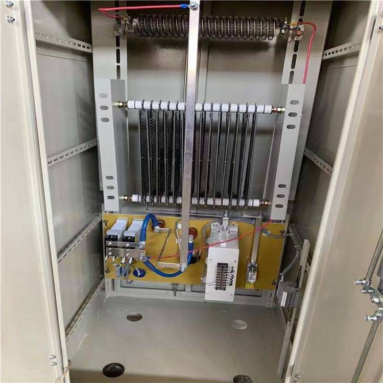 中性点接地电阻器10KV-1000A-10S是用于联接变压器或发电机与大地之间的一种保护型电器